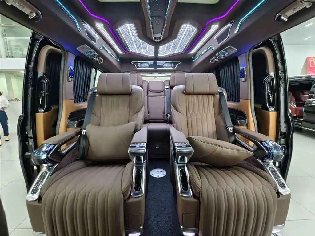 MERCEDES-BENZ VITO