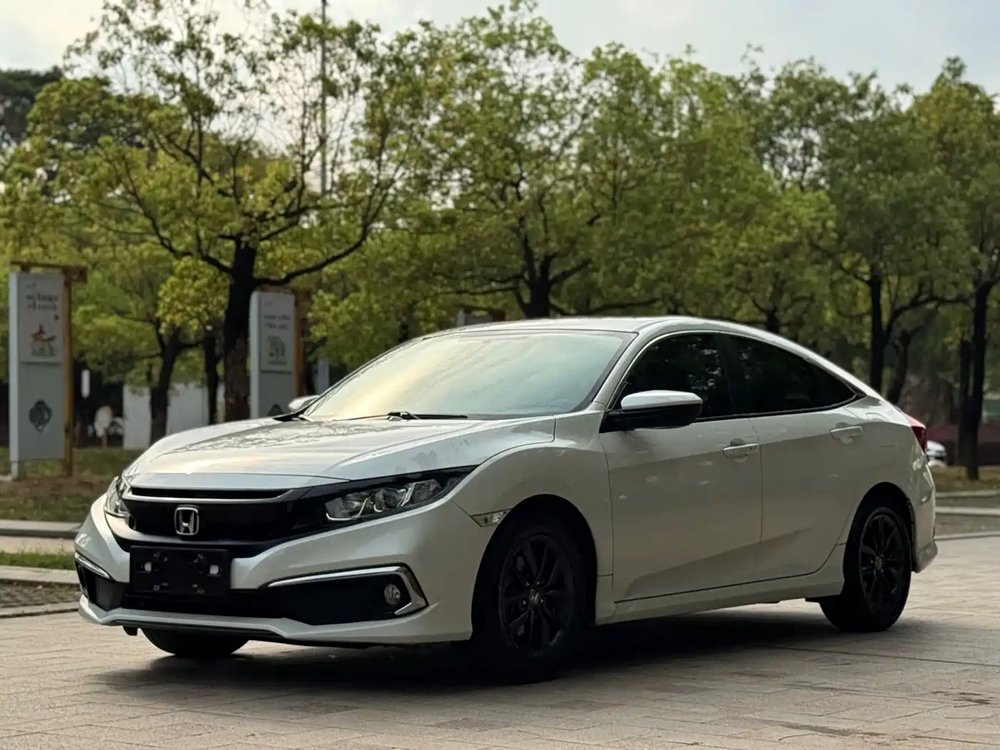 HONDA CIVIC