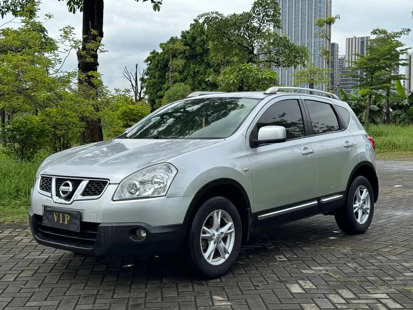 Nissan Qashqai 2011 2011 2.0XL Fire CVT 2WD