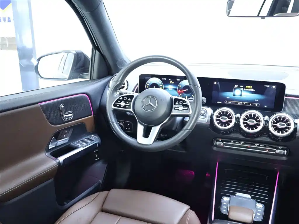 Mercedes-Benz GLB 2020 Facelift GLB 200 Dynamic фото 14