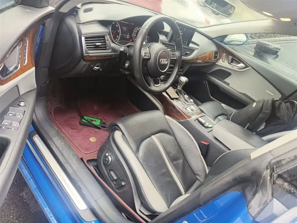 Audi A7 2014 50 TFSI quattro Comfort Edition фото 15