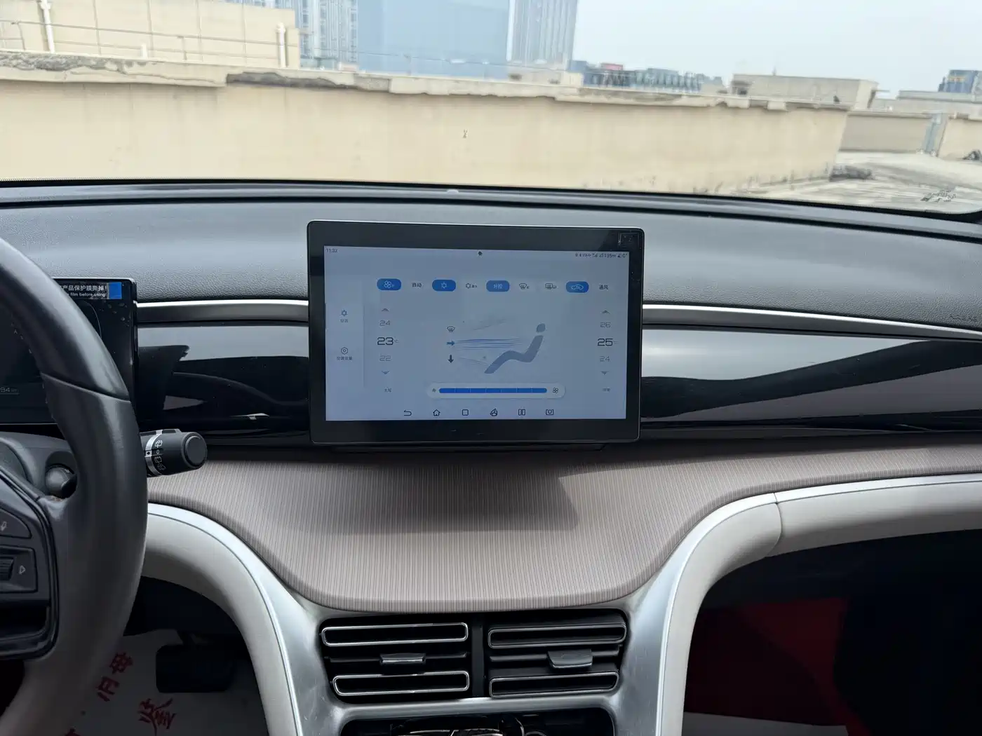 BYD Song Pro New Energy 2024 Glory Edition DM-i 71KM Leading фото 16