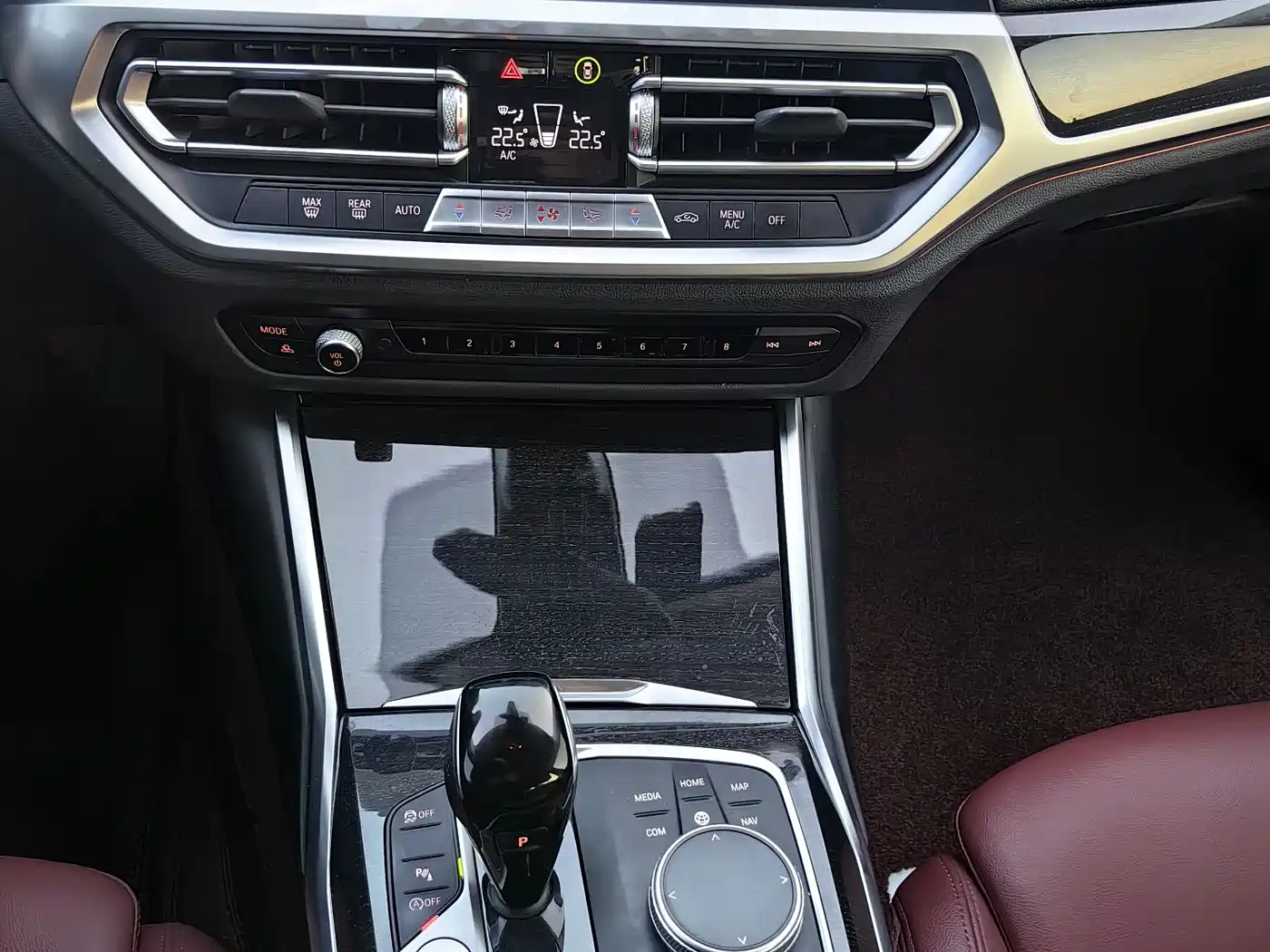 BMW 3 Series 2022 325Li M Sport Package фото 8
