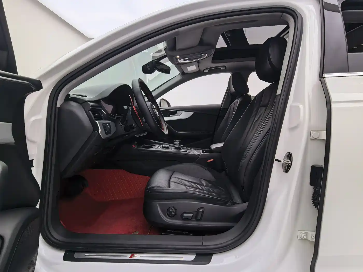 Audi A4L 2019 40 TFSI Fashion (China V) фото 16