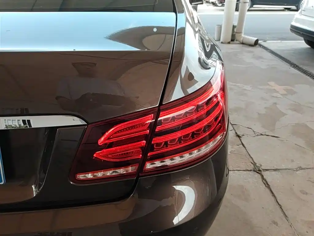Mercedes-Benz E-Class (Import) 2014 E 200 Coupe фото 8