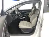Фото 9 - Geely Binrui
