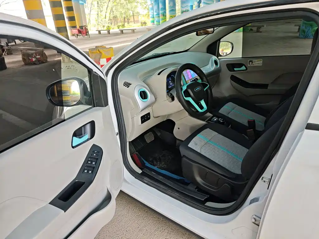 JMCG New Energy Little Kirin 2024 2023 Model Lucky Edition 201km Comfort