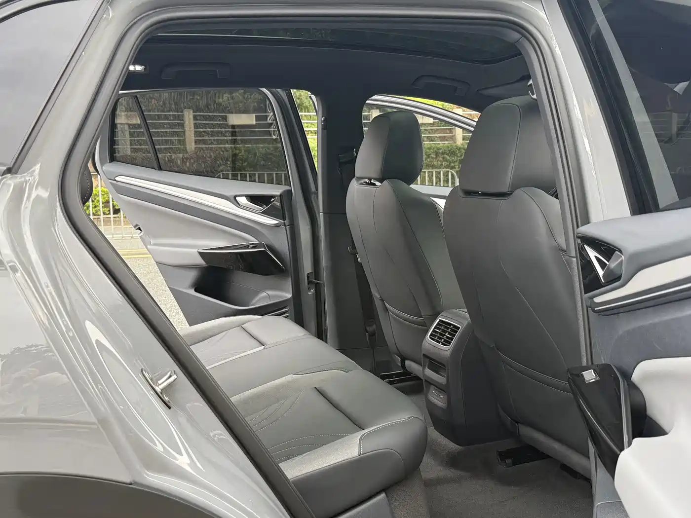 Volkswagen ID.4 CROZZ 2021 2021 Nightfall Launch FWD Edition