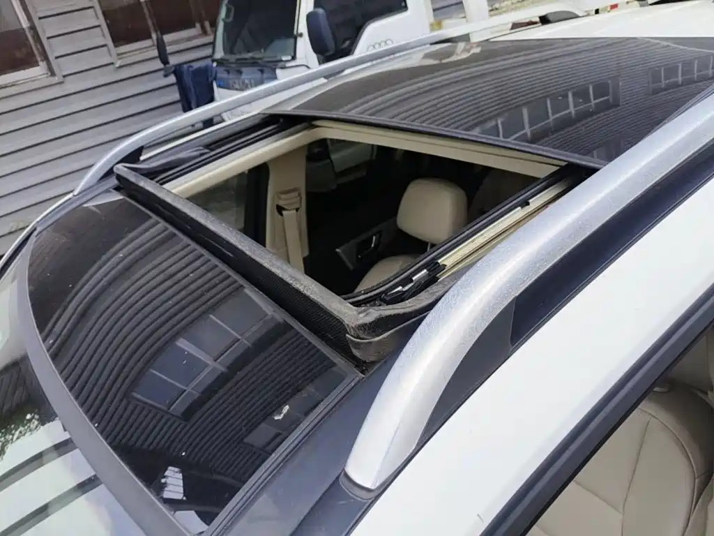 صورة 6 - Mercedes-Benz GLK-Class