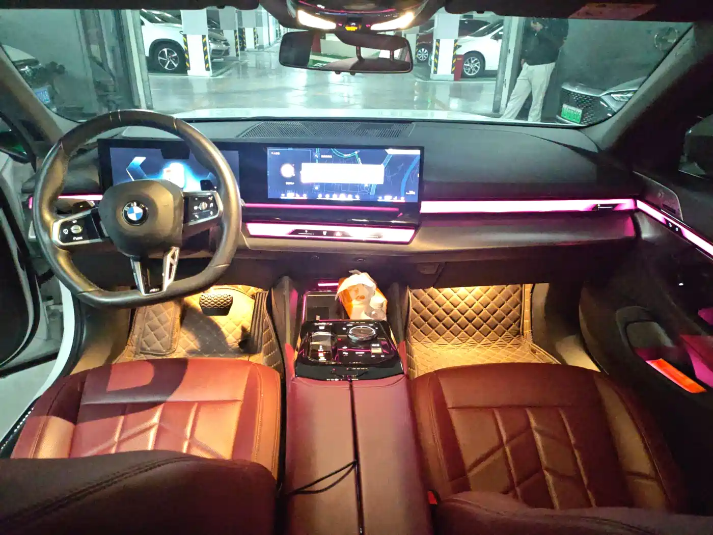 BMW 5 Series 2024 530Li Leading M Sport Package фото 6