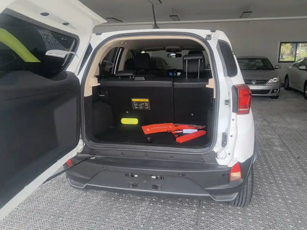 BYD Yuan New Energy 2020 2019 EV535 Smart Connected Trend Leader Type