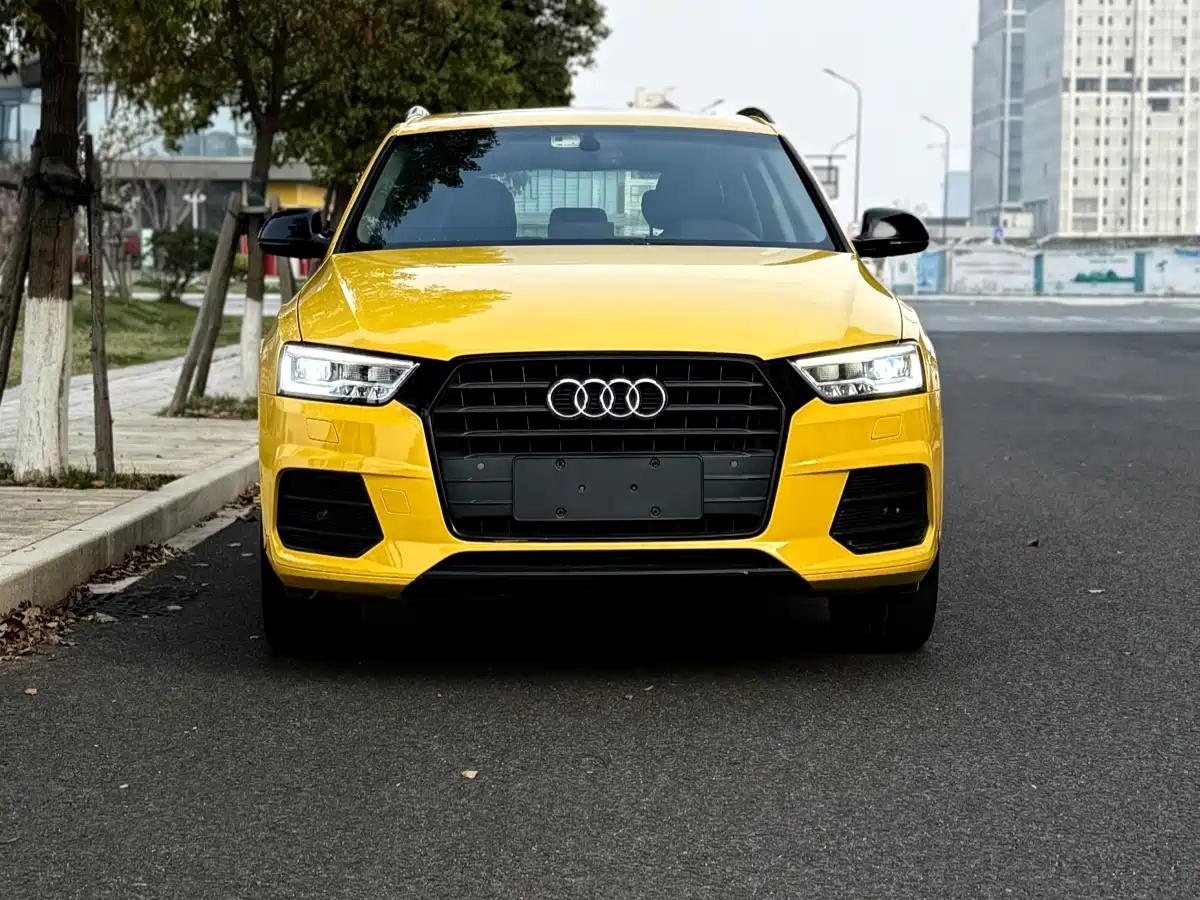 Audi Q3 2017 30 TFSI Style фото 2