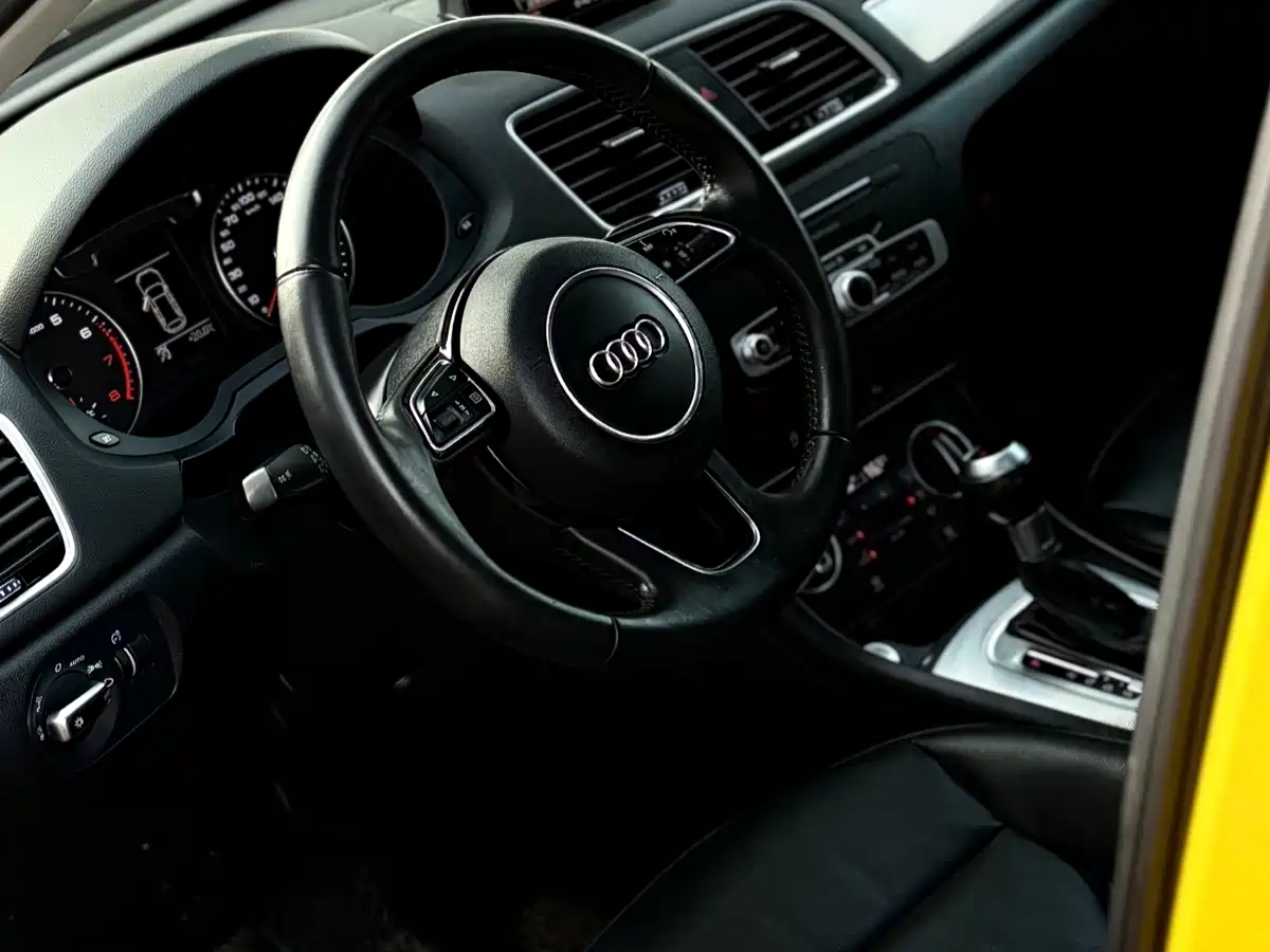 Audi Q3 2017 30 TFSI Style фото 11