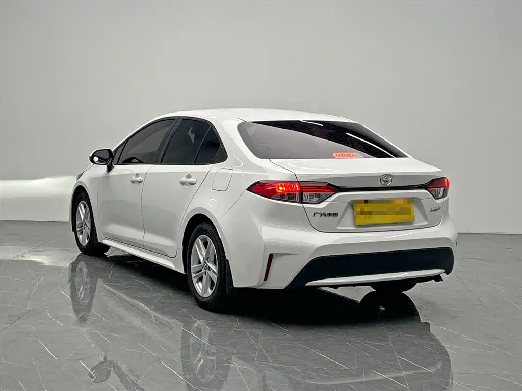 Toyota Levin 2022 TNGA 1.5L CVT Leading Edition фото 4