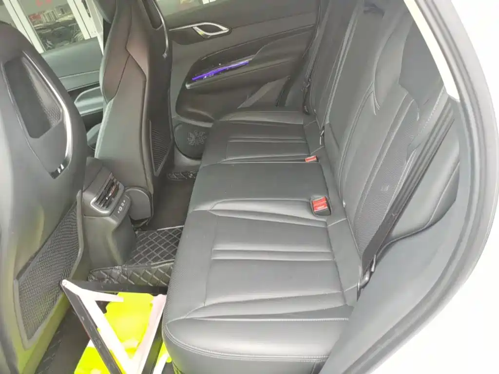Hongqi HS3 PHEV 2024 2024 PHEV 115km Power Edition
