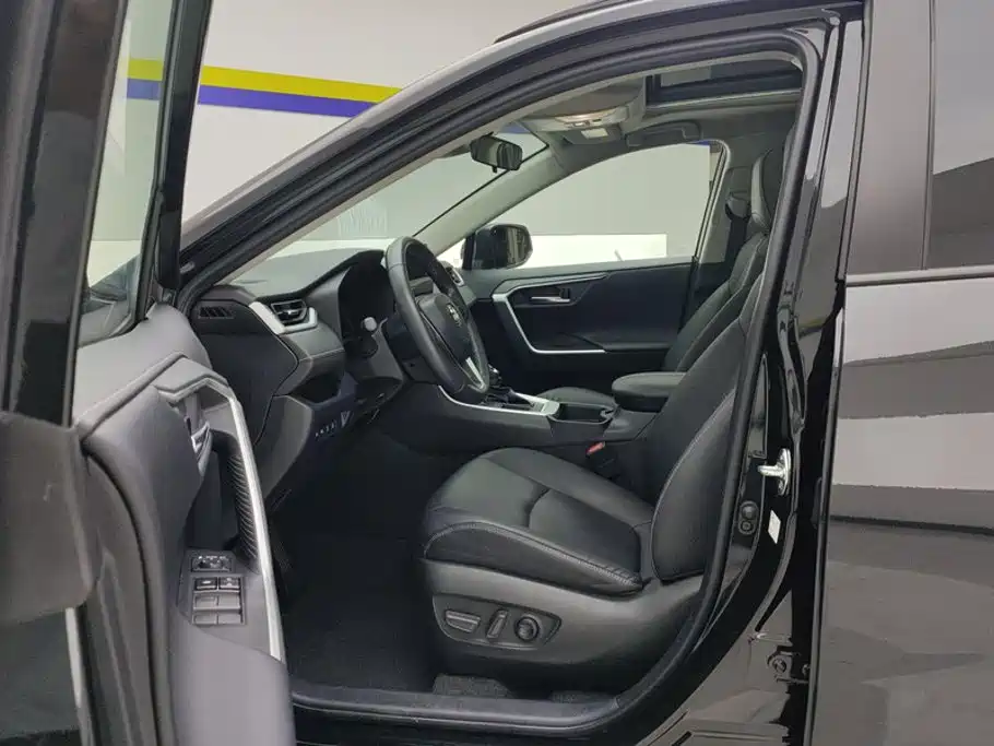 Toyota RAV4 Rongfang 2024 2023 2.0L CVT FWD Style Plus Edition