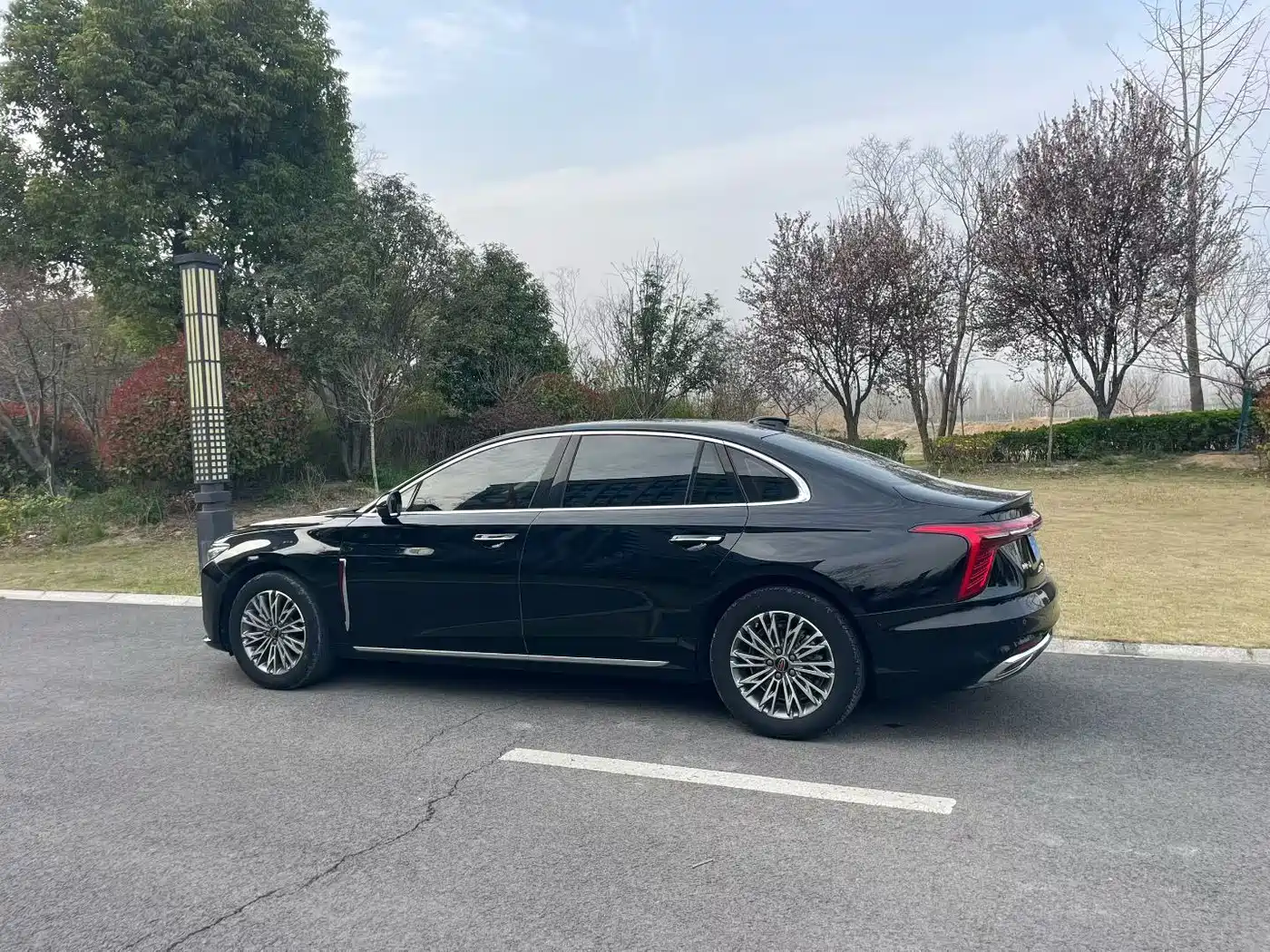 Hongqi HONGQI H5