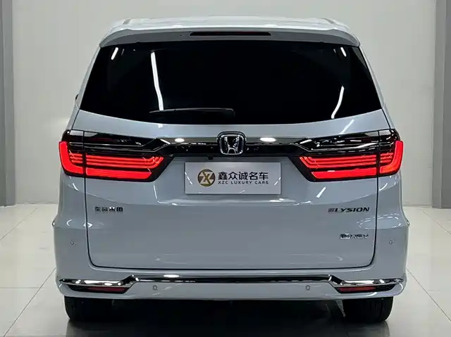 Honda Elysion, фото 4