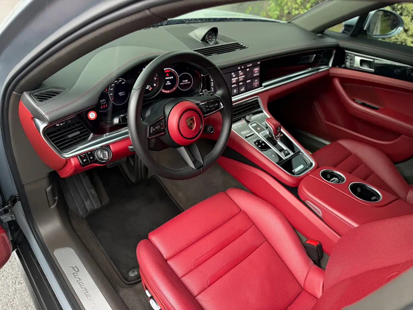Фото 6 - Porsche Panamera