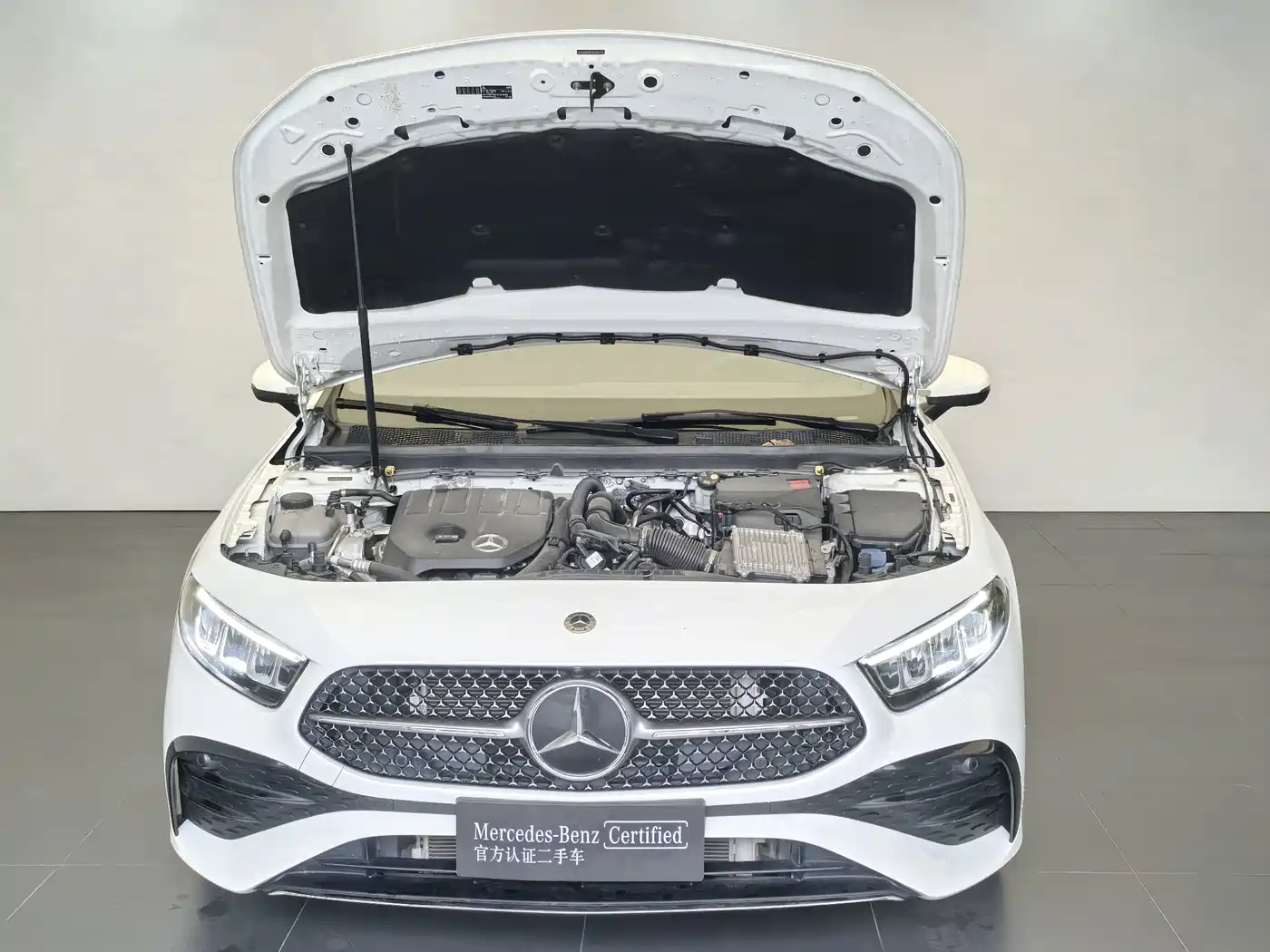 Mercedes-Benz A-Class 2025 2025 A 200 L Fashion Edition
