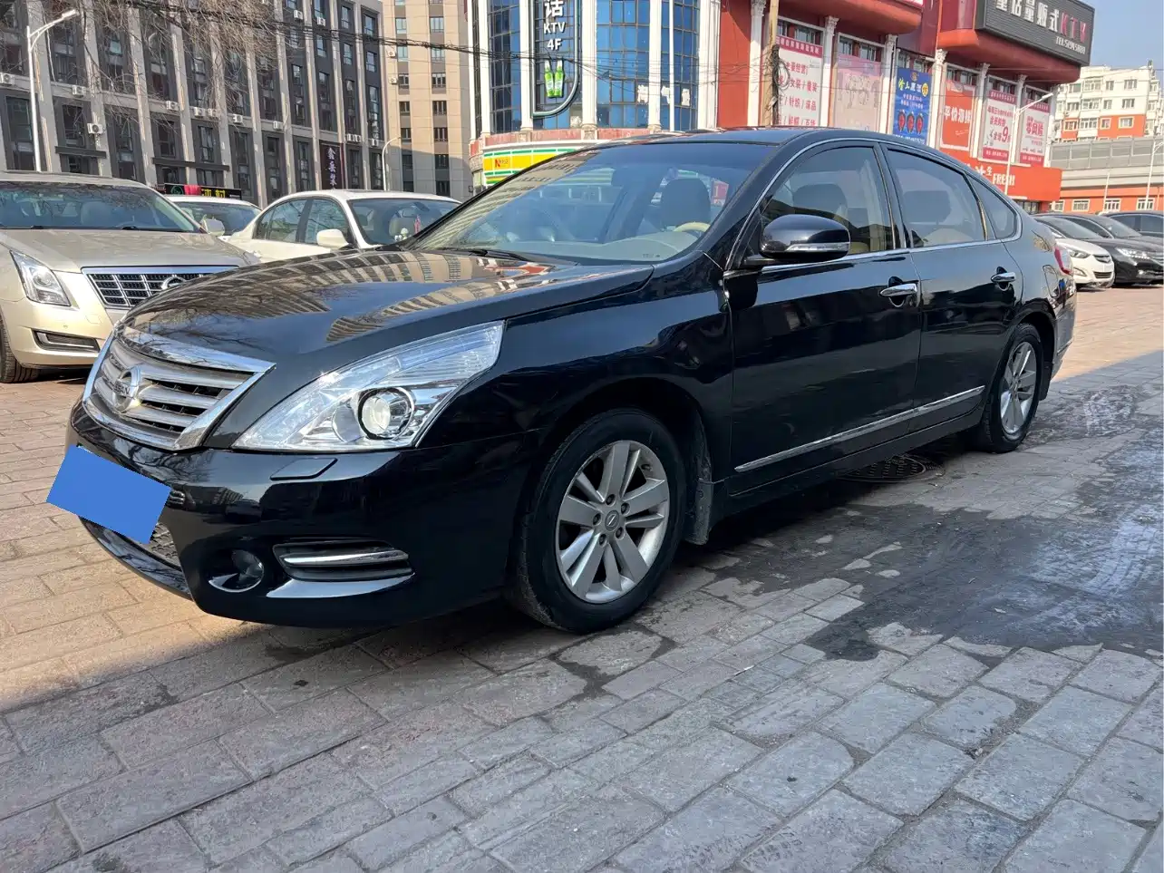 Фото 1 - Nissan Teana