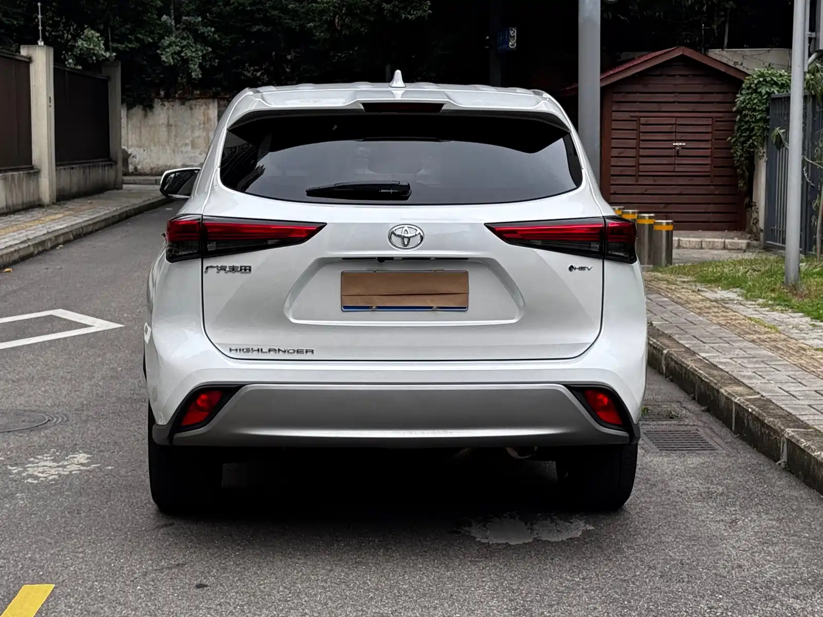 صورة 8 - Toyota Highlander