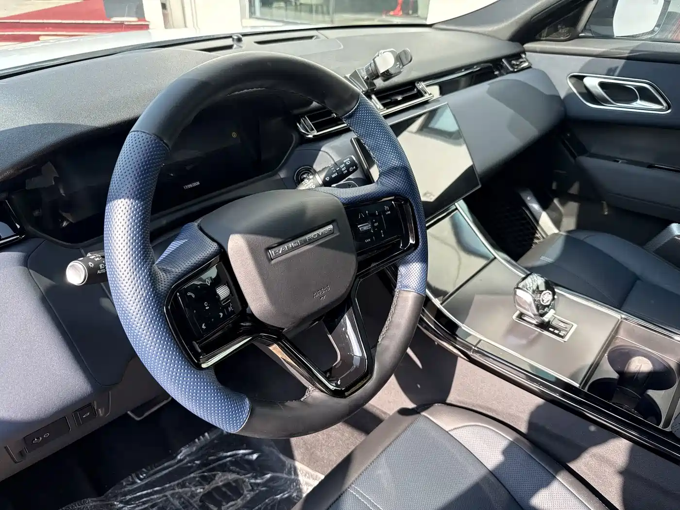Land Rover Range Rover Velar 2024 2024 Dynamic SE