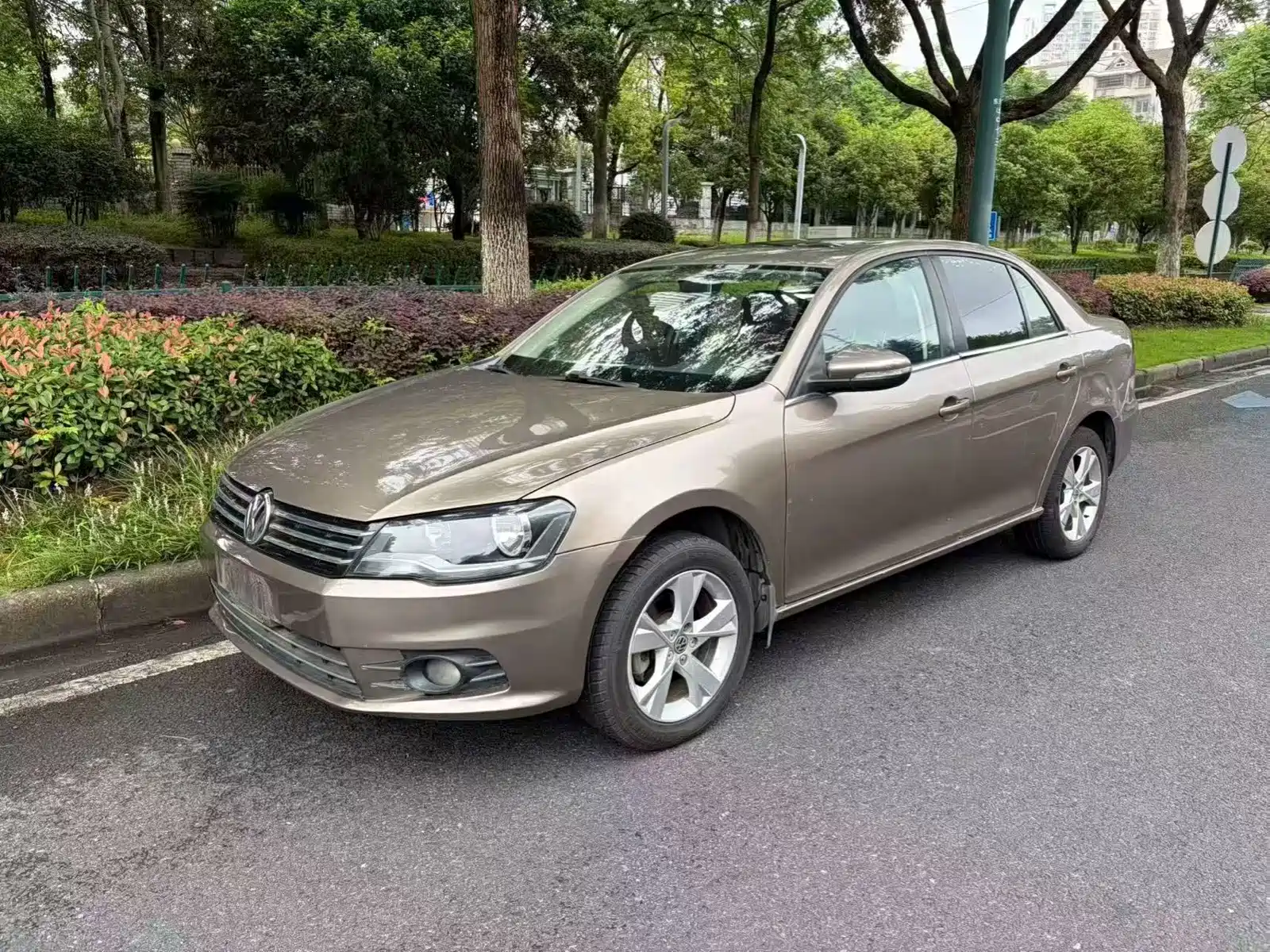 Фото 1 - Volkswagen Bora