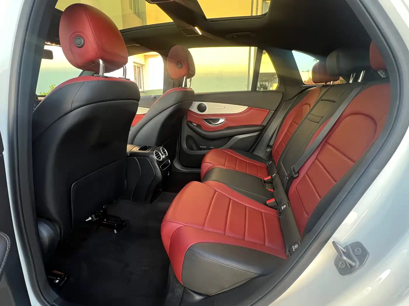 Mercedes-Benz GLC 2020 Facelift GLC 260 L 4MATIC Dynamic фото 26