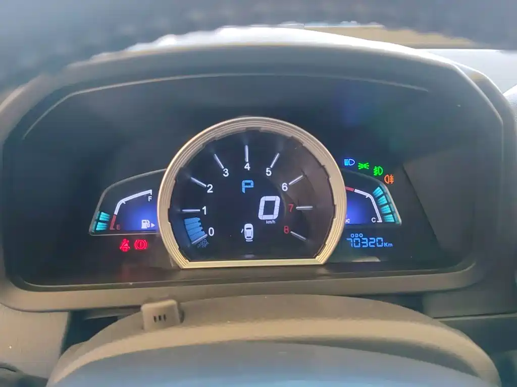 Luxgen U6 SUV 2015 2015 1.8T Fashion Upgrade