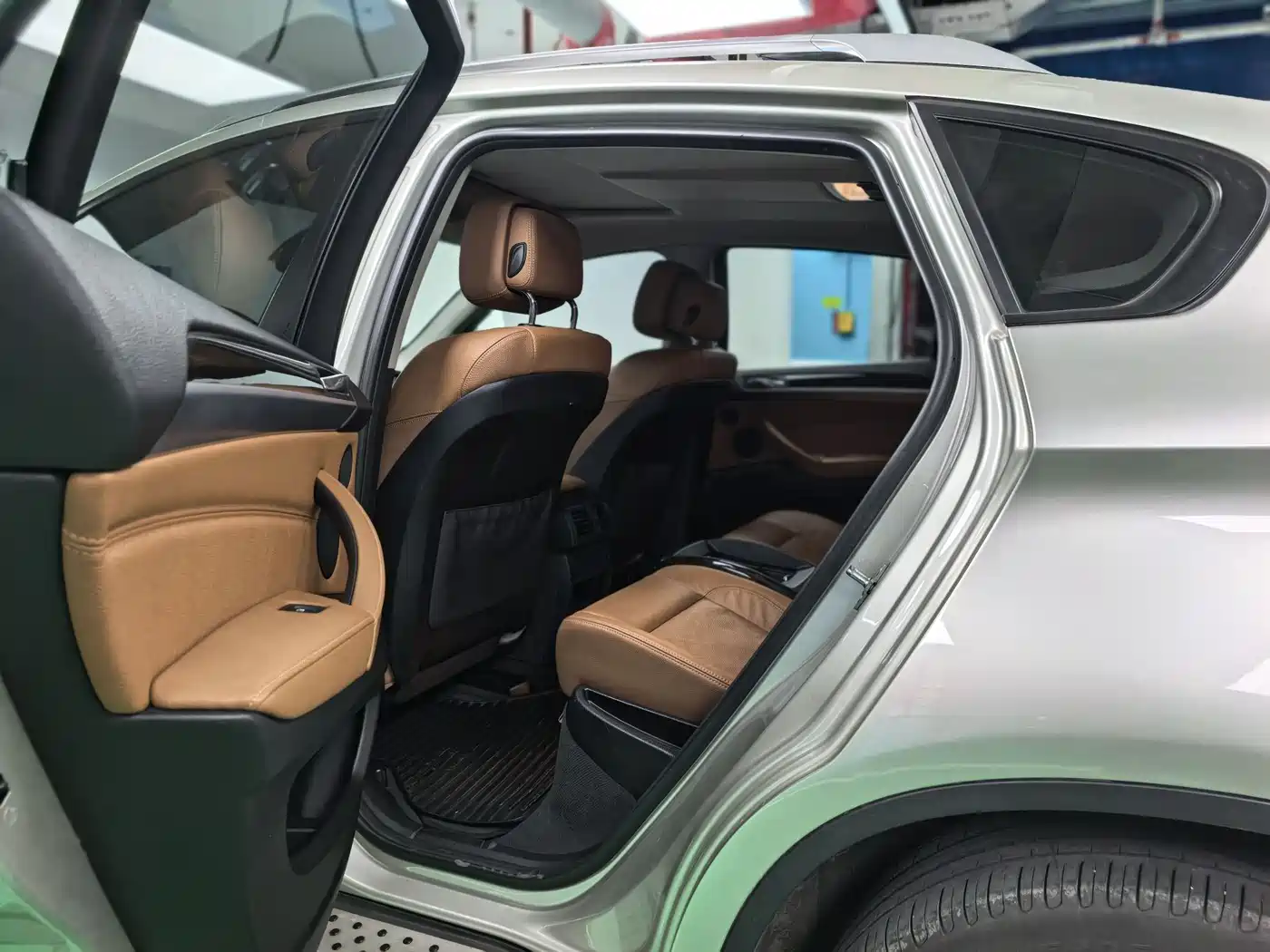 BMW X6 2011 xDrive35i фото 5