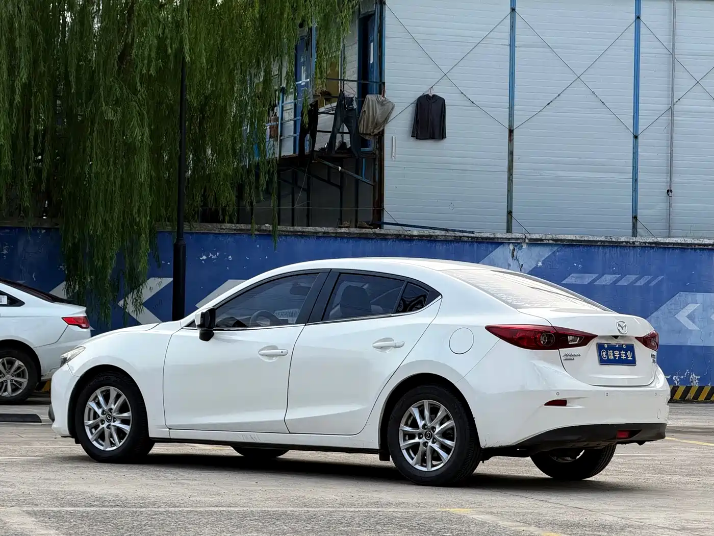 Mazda Mazda 3 2014 2014 Sedan 1.5L Automatic Luxury