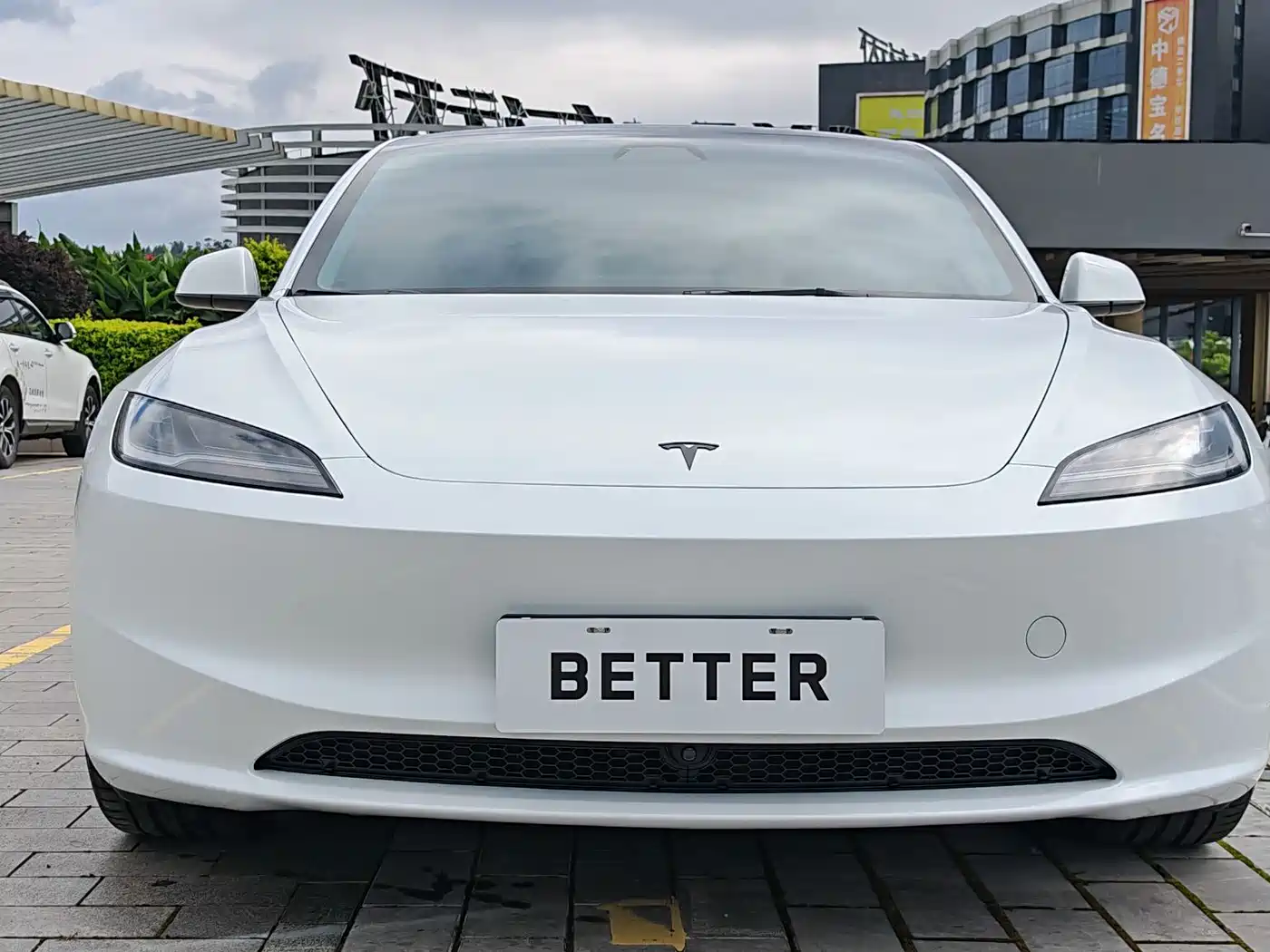 Tesla Model 3 2026 2025 Model Year Facelift Long Range All-Wheel Drive