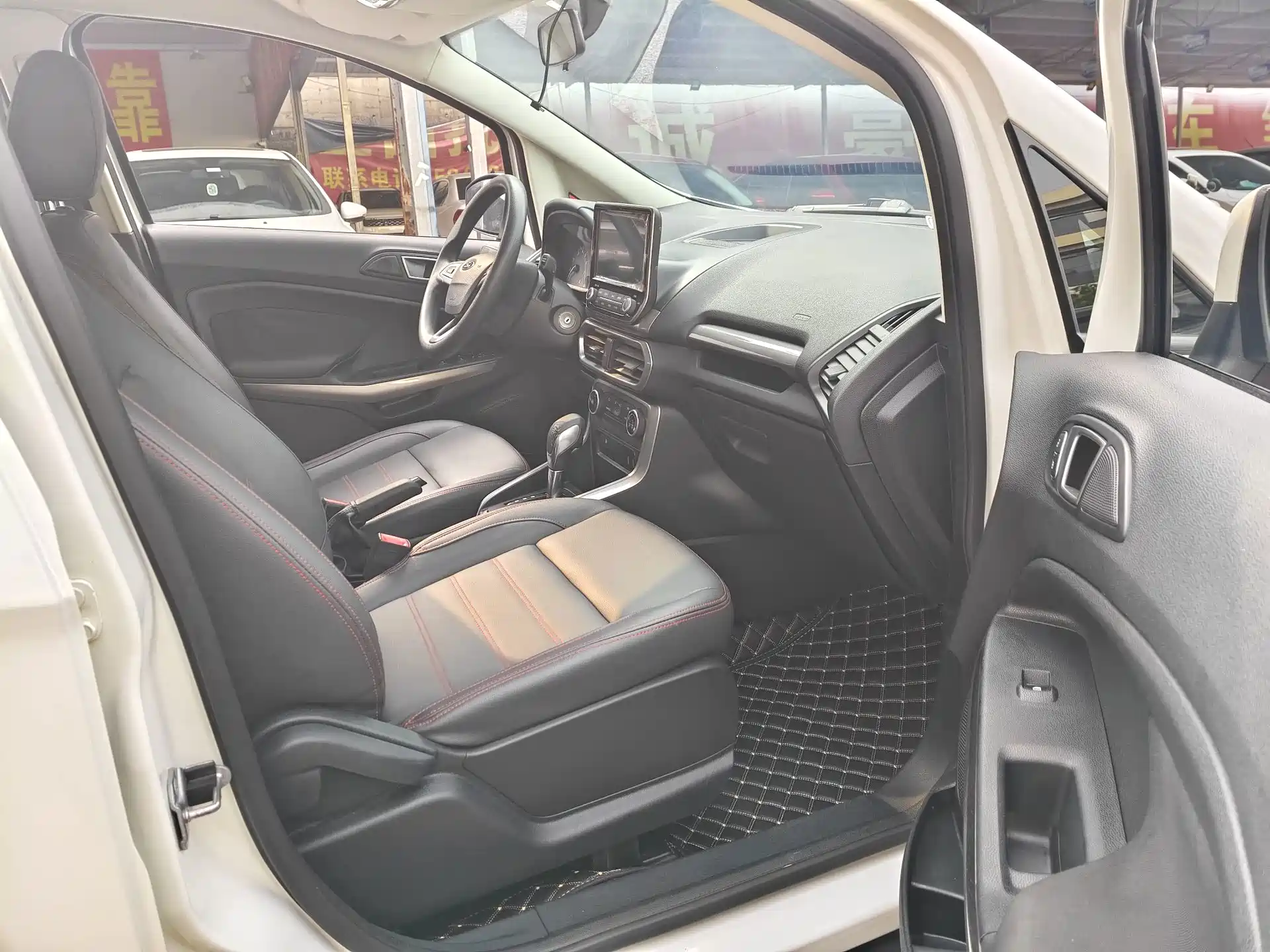 Фото 7 - Ford EcoSport