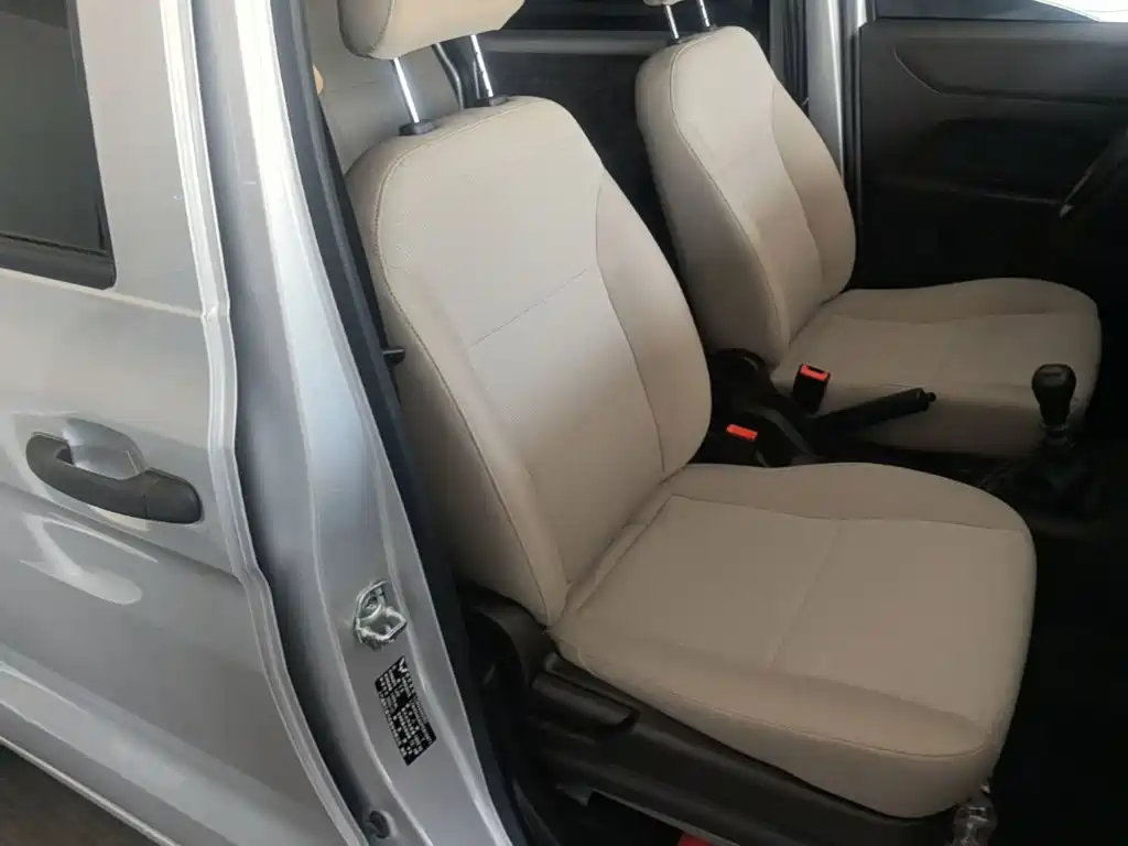 Wuling Motors Wuling Hongguang V 2024 2022 1.5L Power Take Edition Electric Power Steering LAR