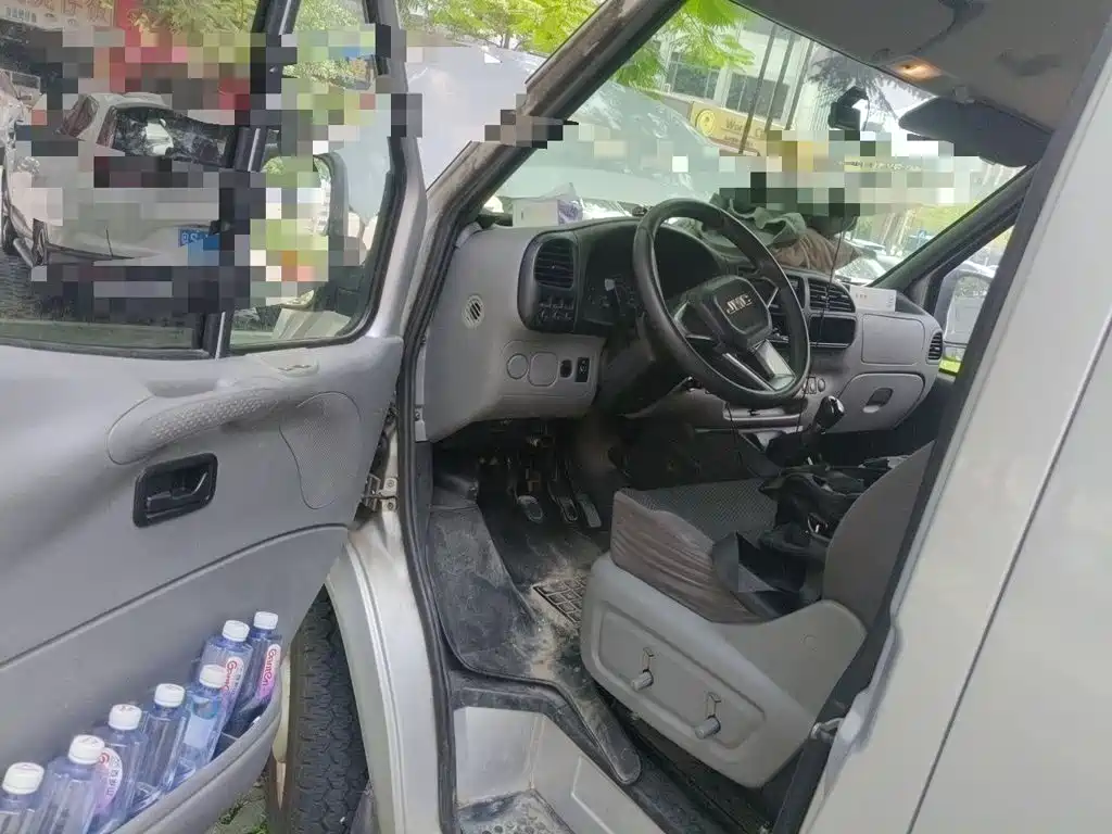 Jiangling Tesun 2020 2019 2.8T Commercial Short Wheelbase Medium Roof 3-Seater China VI JX493