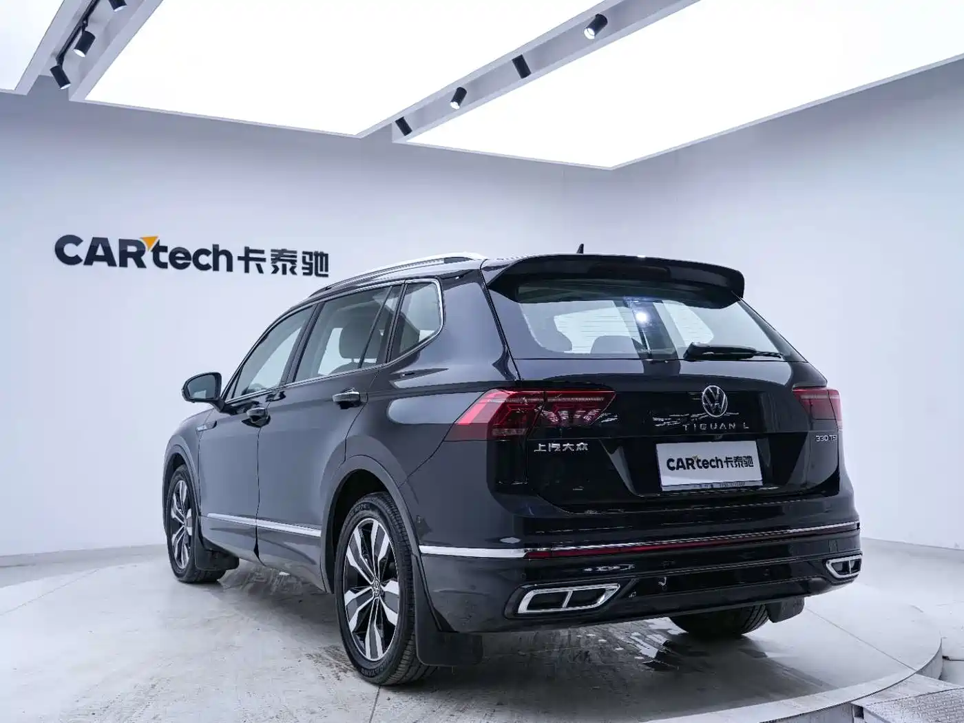 Volkswagen Tiguan L 2022 330TSI Auto 2WD R-Line Premium Edition фото 11
