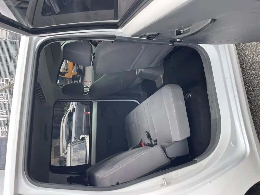 Wuling Motors Wuling Hongguang New Energy 2025 2024 Pure Electric 300KM Standard