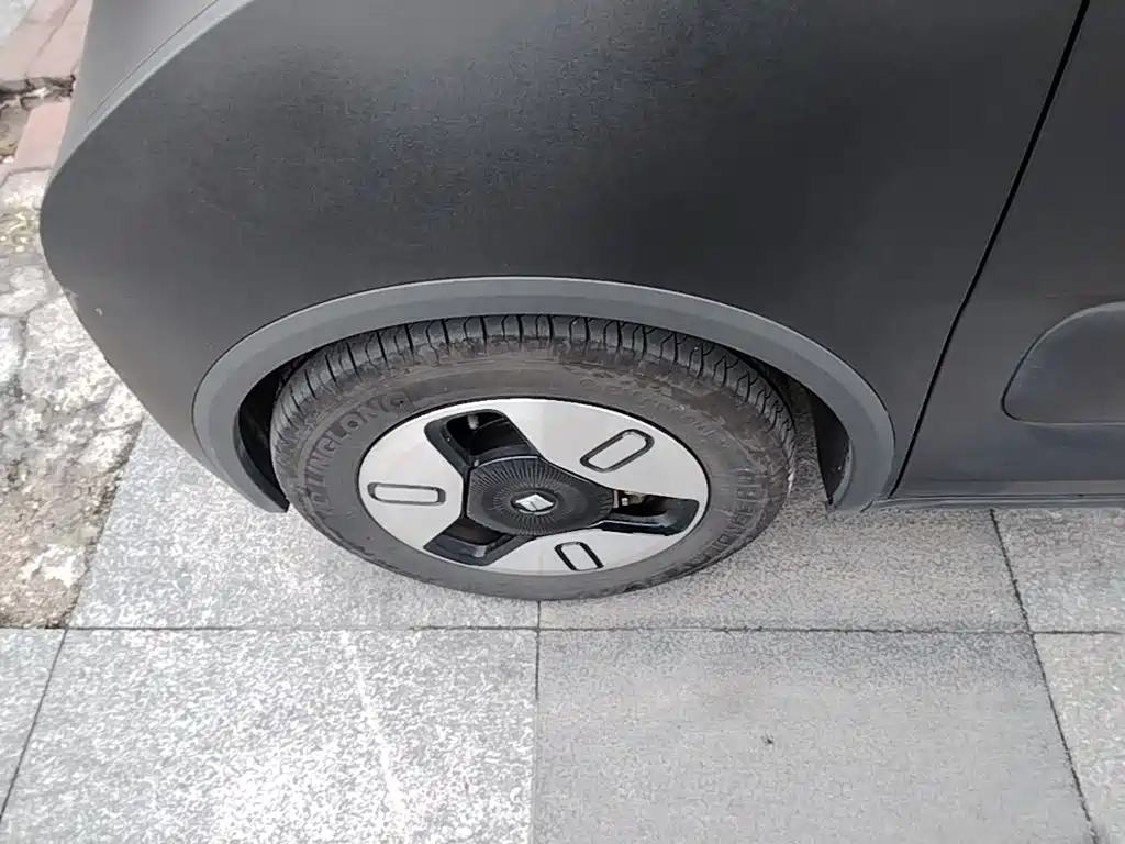 Фото 23 - Baojun KiWi EV