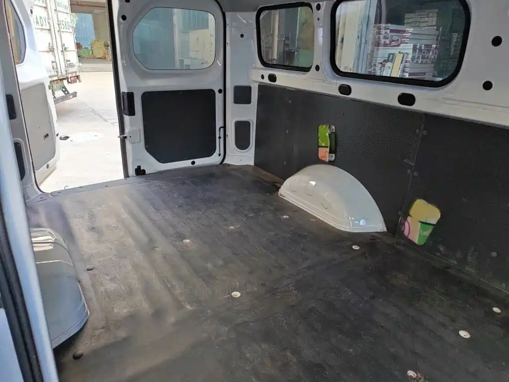 Wuling Motors Wuling Yangguang 2025 2025 400km Bus Comfort Edition