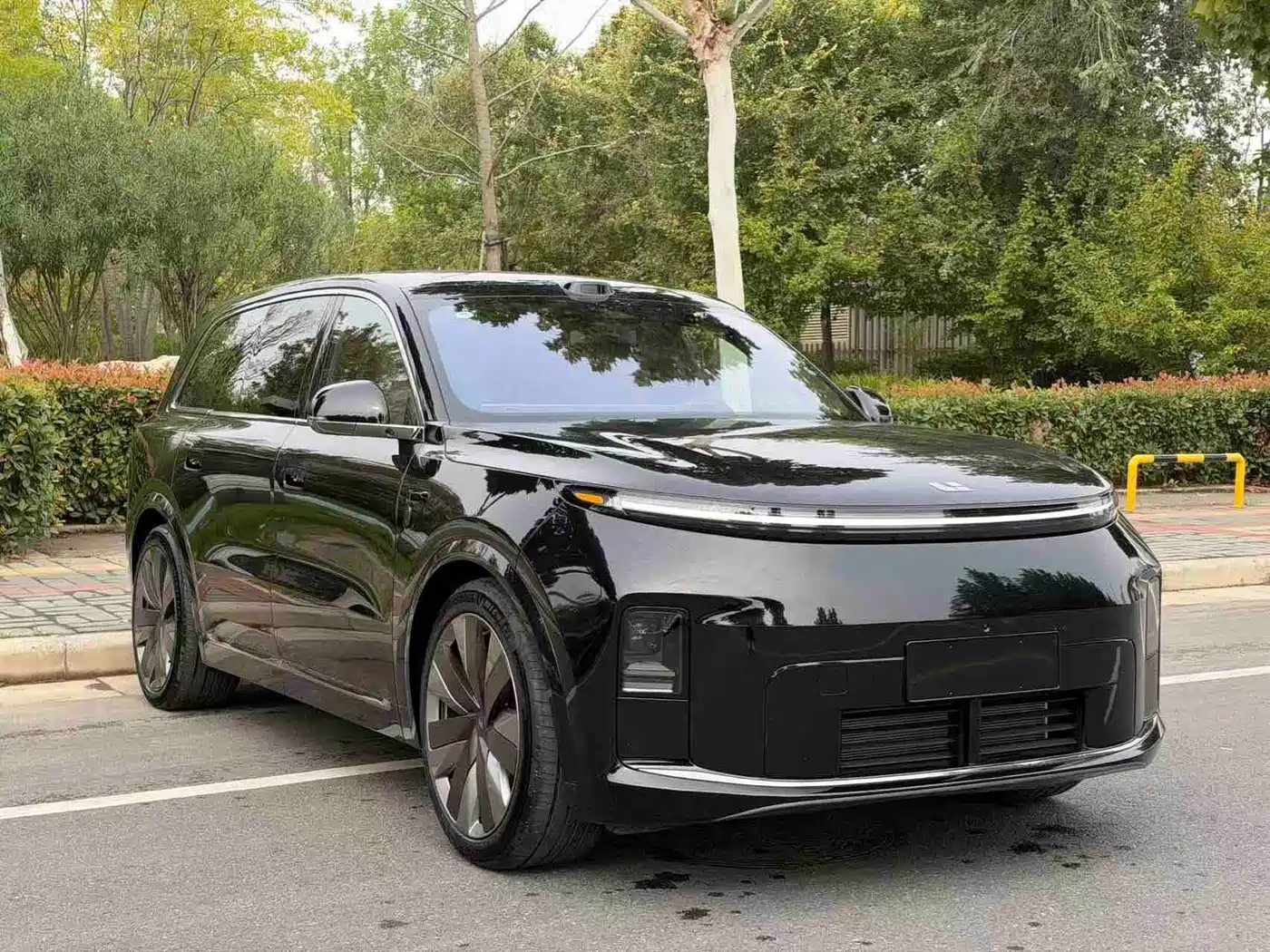 Similar car