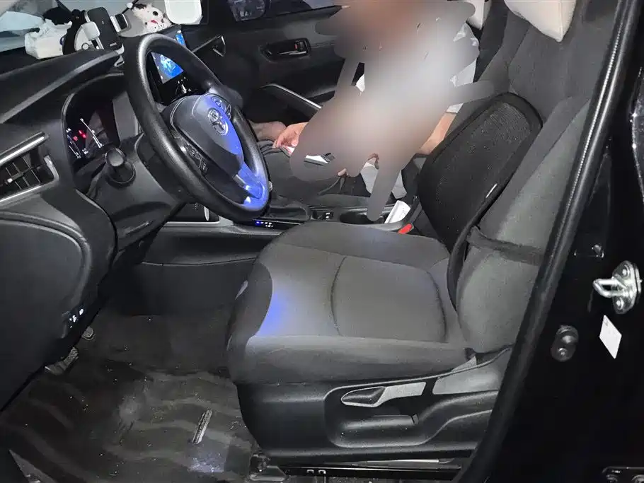Toyota Corolla Cross 2023 2.0L Pioneer Edition фото 9