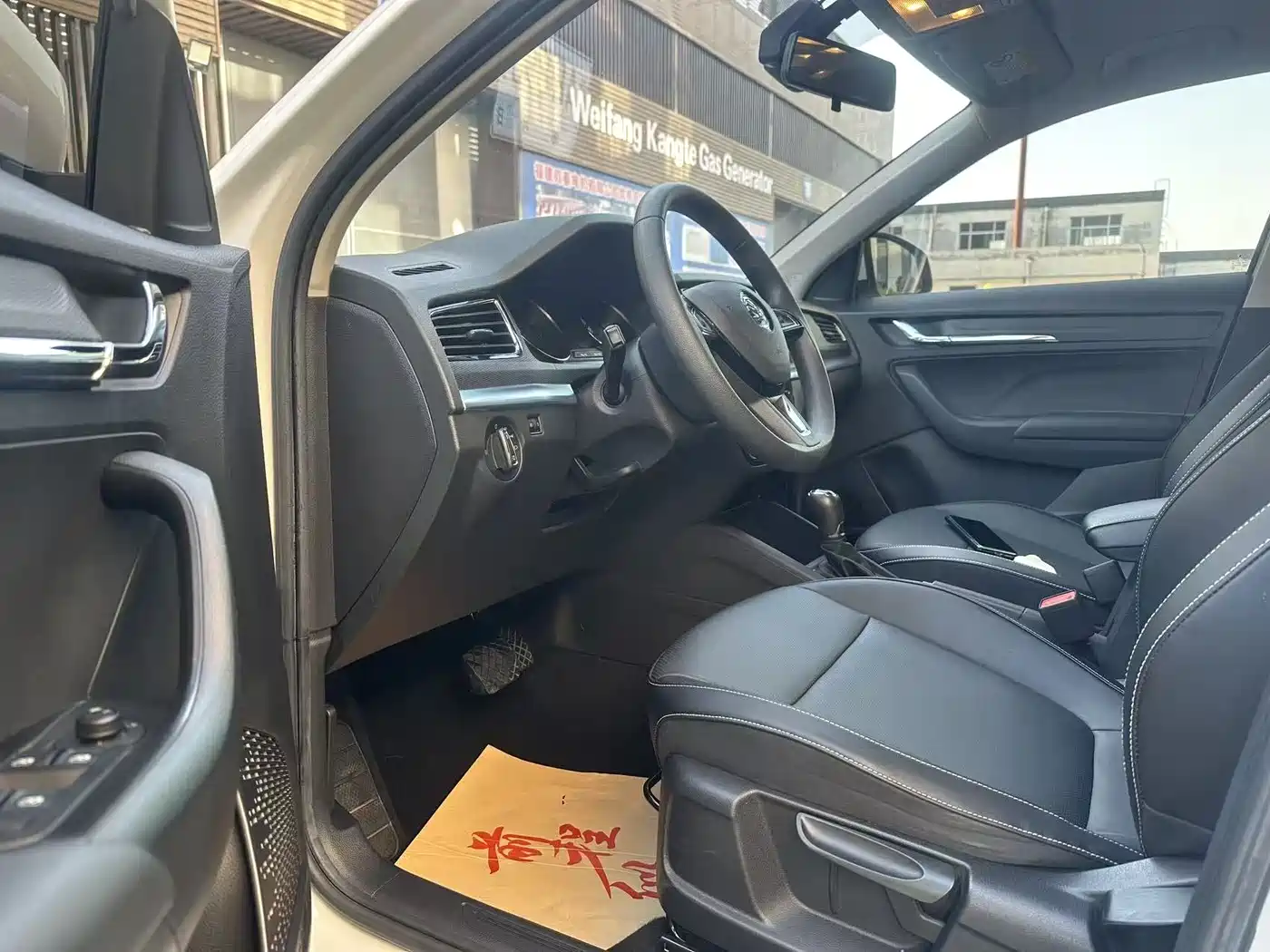 Škoda Kamiq 2021 1.5L Auto Comfort Edition фото 9