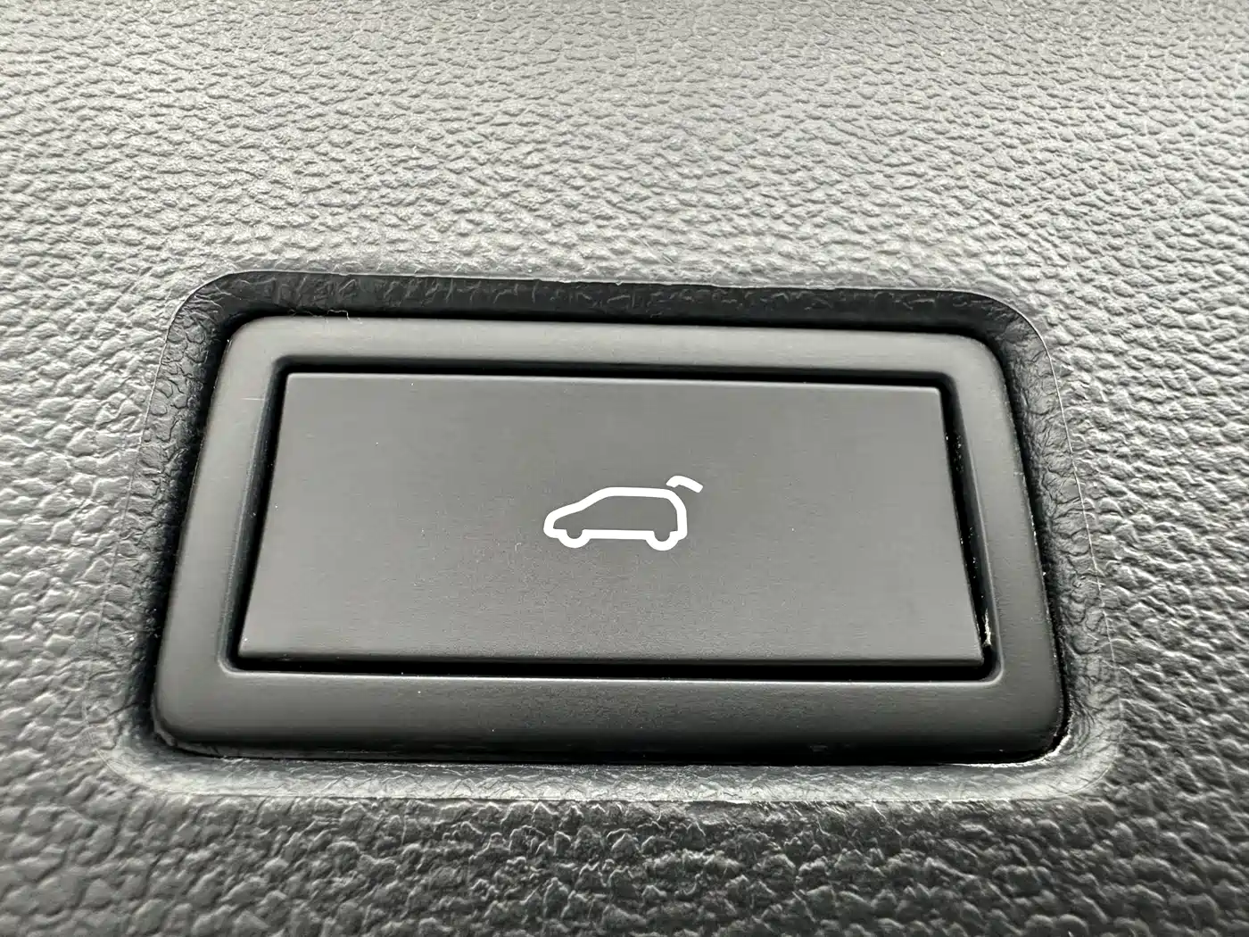 Volkswagen T-ROC 2021 Facelift 280TSI DSG 4WD Luxury Smart Connect Edition фото 16