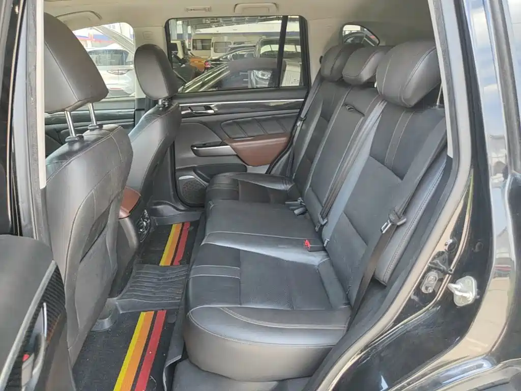 GAC Trumpchi Trumpchi GS7 2019 2017 320T 2WD Luxury Smart Connect