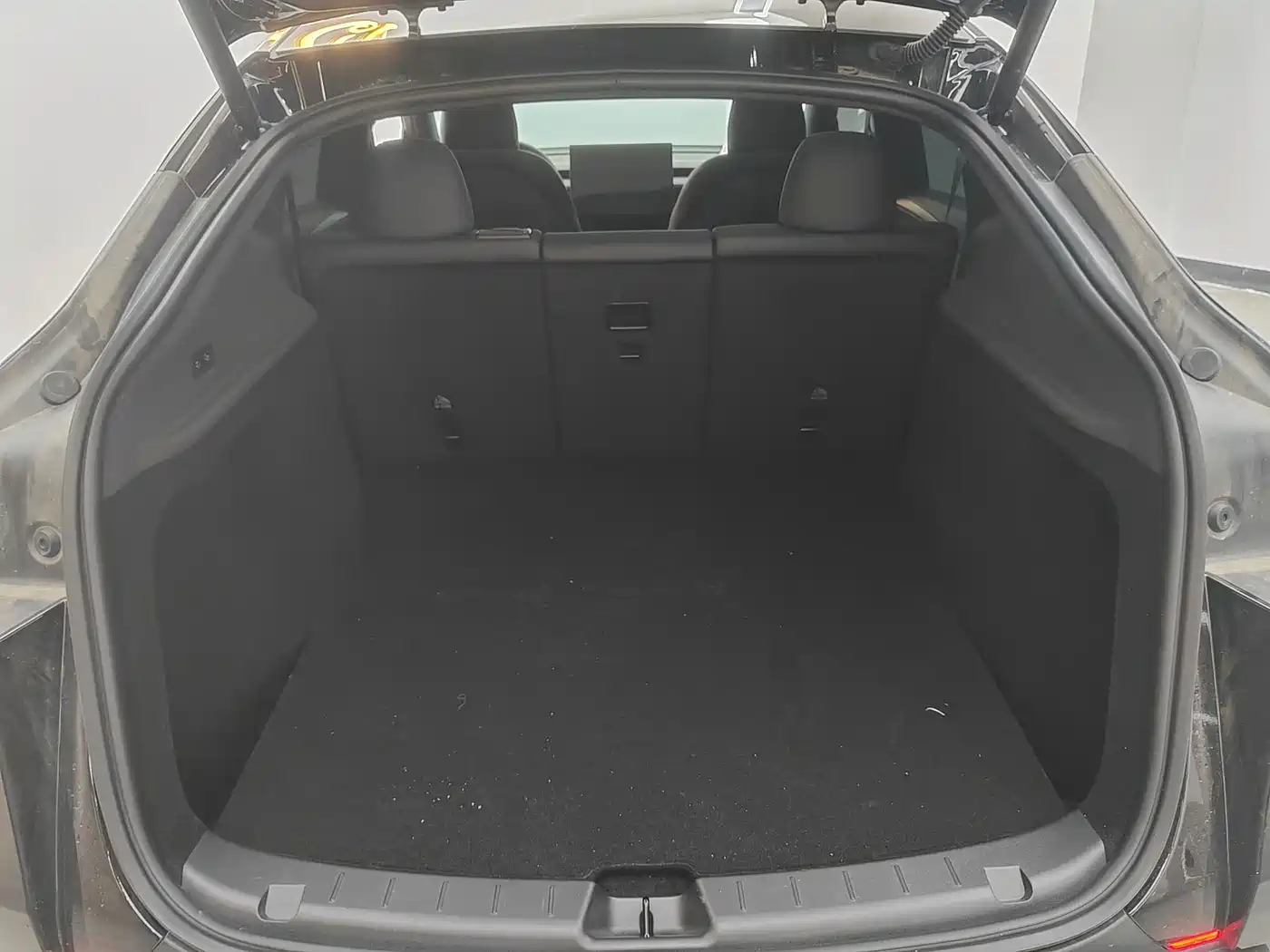 Tesla Model Y 2026 2026 Rear-Wheel Drive