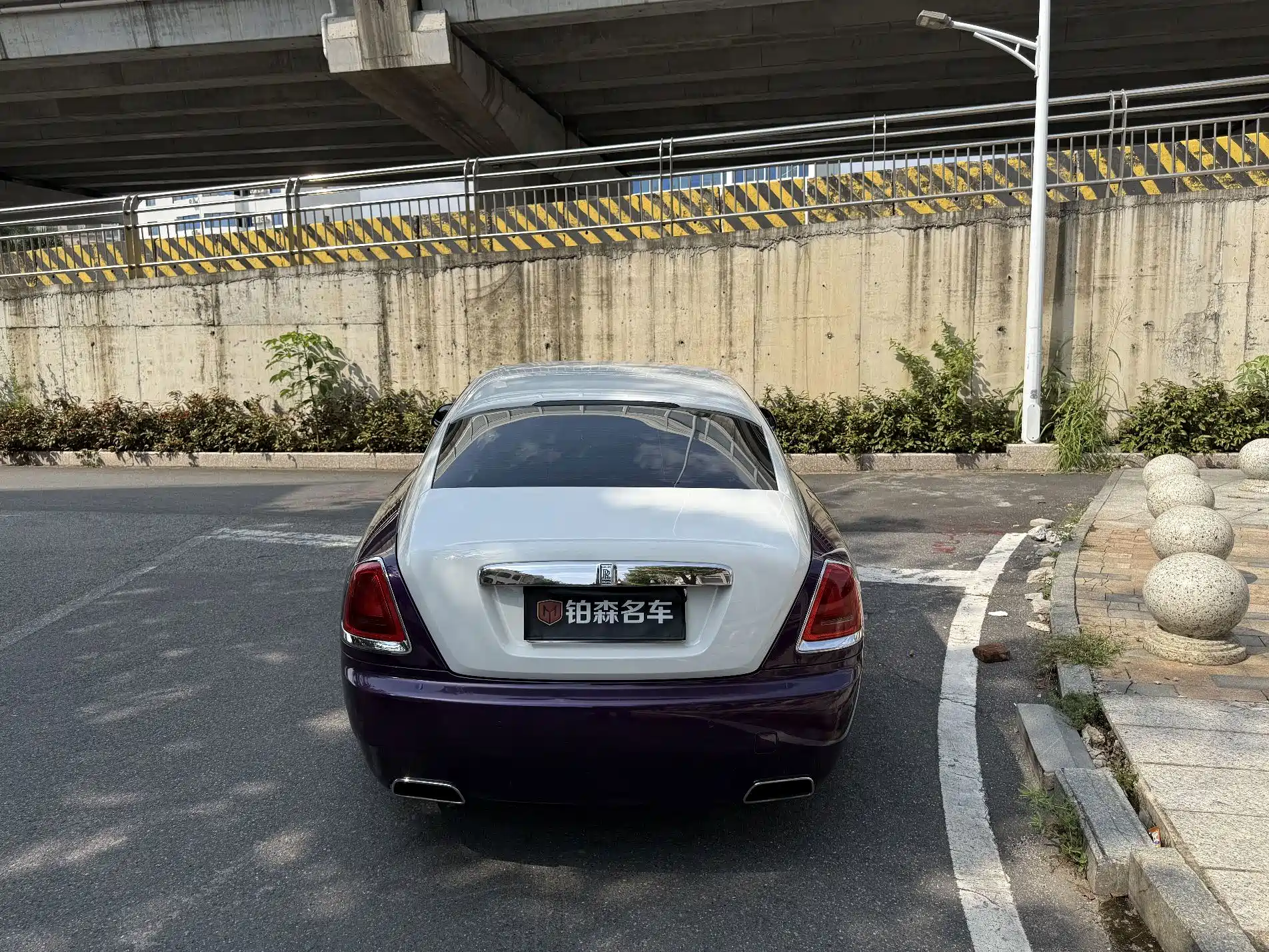 Фото 3 - Rolls-Royce Wraith