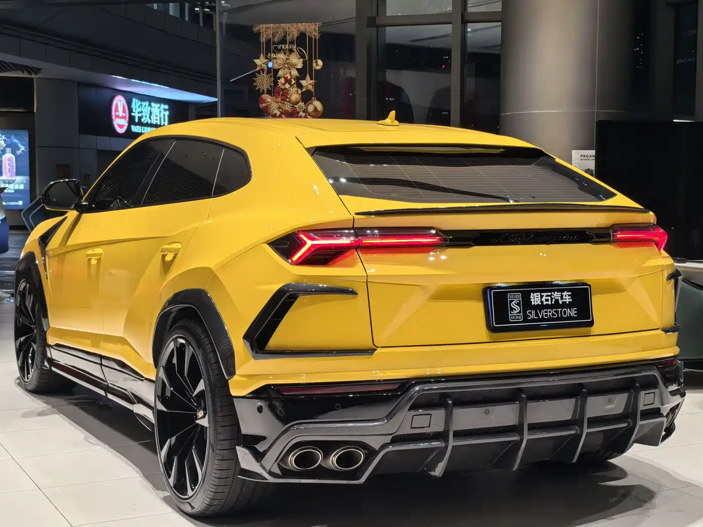 Lamborghini Urus 2021 4.0T V8 фото 6