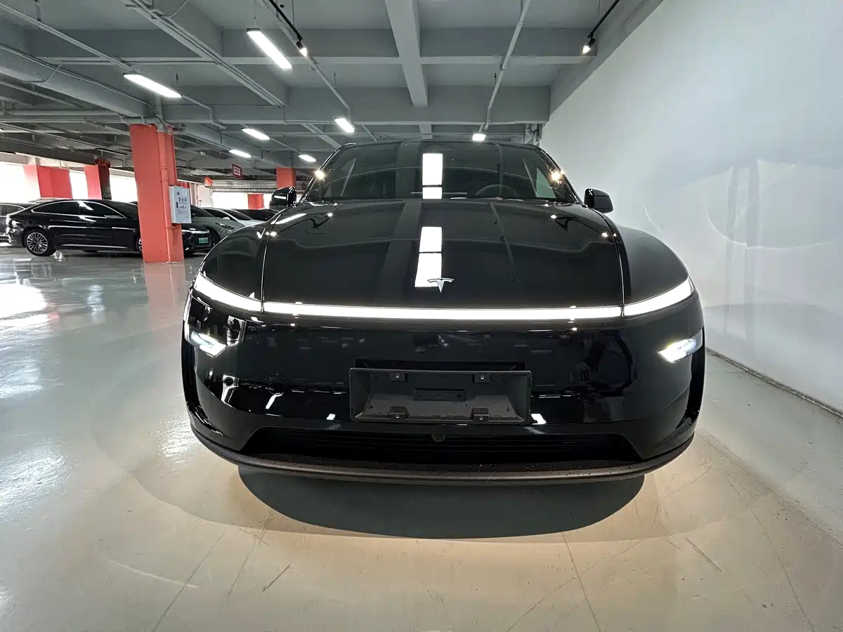 Tesla Model Y 2026 2026 Rear-Wheel Drive