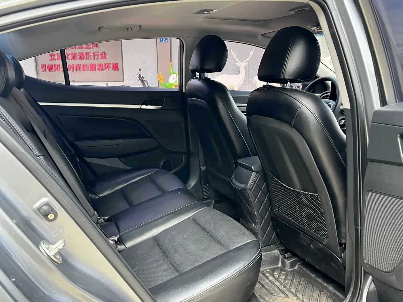 Hyundai Elantra 2016 Model 1.6L Automatic Smart Elite фото 17